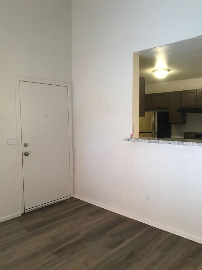 623 W Guadalupe Rd in Mesa, AZ - Building Photo - Building Photo
