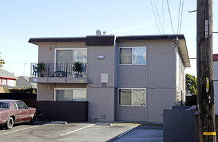 1500 38th Ave Apartments