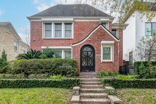 1919 W McKinney St in Houston, TX - Building Photo