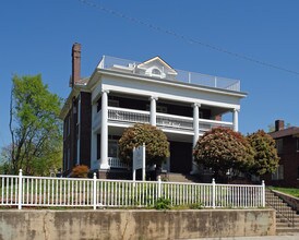 1733 W Clinch Ave in Knoxville, TN - Building Photo - Building Photo