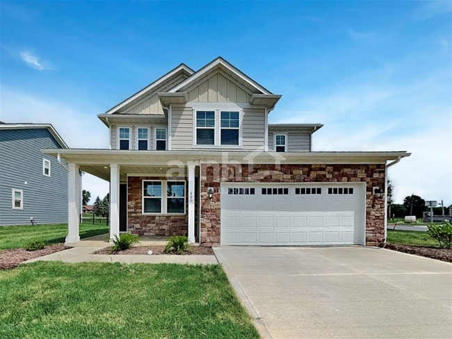 property at 400 Golden Maple Pl