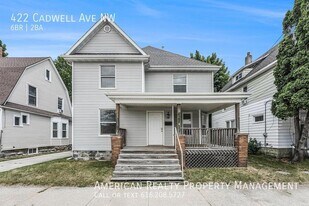 422 Cadwell Ave NW in Grand Rapids, MI - Building Photo