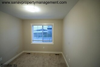 331 Marie Ave in Norwalk, IA - Building Photo - Building Photo