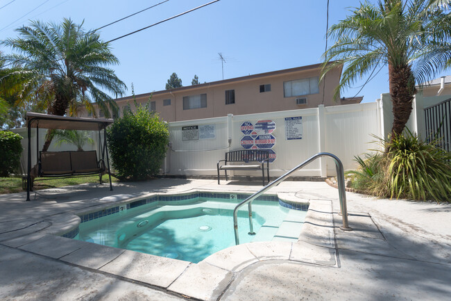 Bakman Apartments in North Hollywood, CA - Building Photo - Other