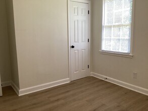 332 Waterford Dr in Columbia, SC - Building Photo - Building Photo