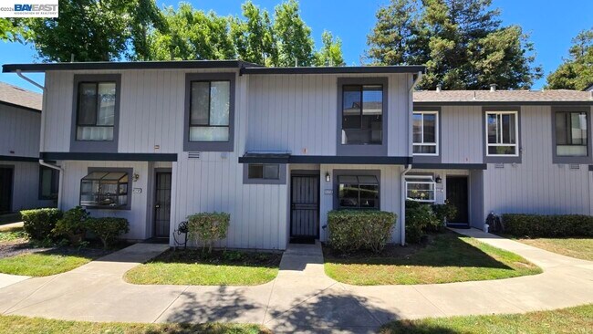 property at 6125 Thornton Ave