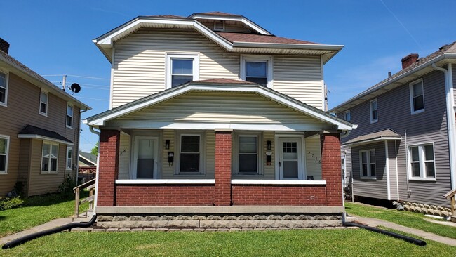property at 2746 Shelby St