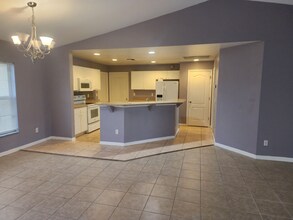 1004 Columbus Blvd in Lehigh Acres, FL - Building Photo - Building Photo