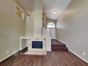 892 Pathfinder Way in Corona, CA - Building Photo - Building Photo