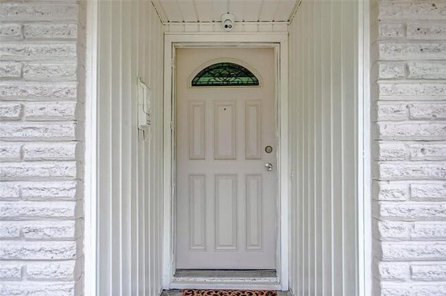 12306 Hillcroft St in Houston, TX - Building Photo - Building Photo