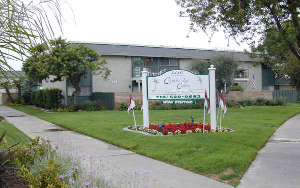 North Cambridge Apartments in Orange, CA - Building Photo - Building Photo