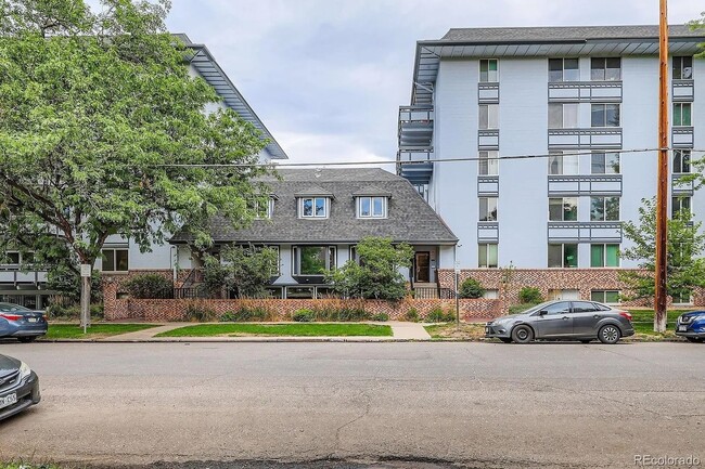 555 E 10th Ave in Denver, CO - Foto de edificio - Building Photo