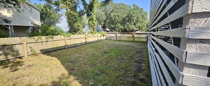 2012 Newport News St in Kill Devil Hills, NC - Building Photo - Building Photo