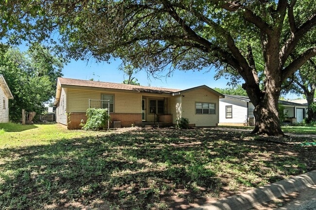 3625 N 9th St in Abilene, TX - Building Photo - Building Photo