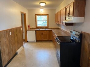 700 N Genesee St in Merrill, WI - Building Photo - Building Photo