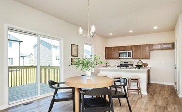 2225 Waller Ave in Norwalk, IA - Building Photo - Building Photo