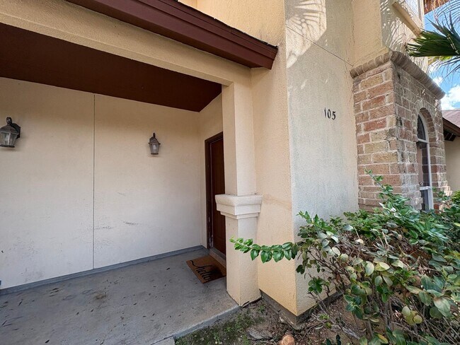 10706 International Blvd in Laredo, TX - Building Photo - Building Photo