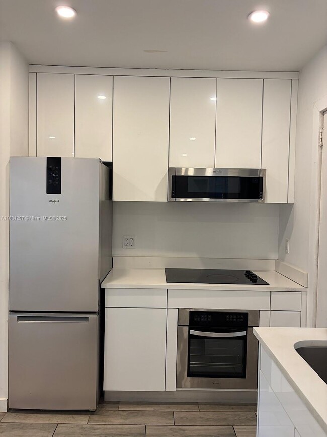 property at 1605 Lenox Ave.