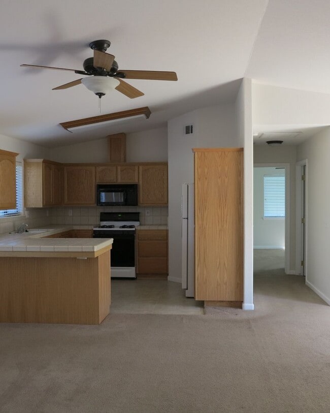 property at 13962 El Camino Real