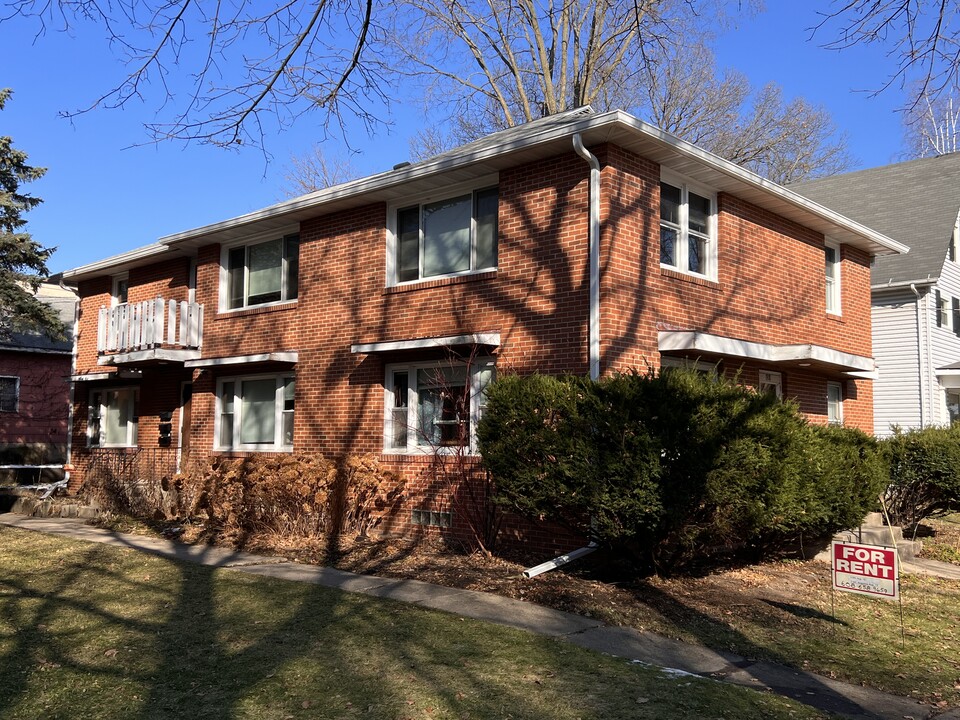 1918 Madison St, Unit 2 in Madison, WI - Foto de edificio