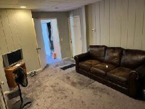 407 N Clinton St in Bloomington, IL - Building Photo - Building Photo