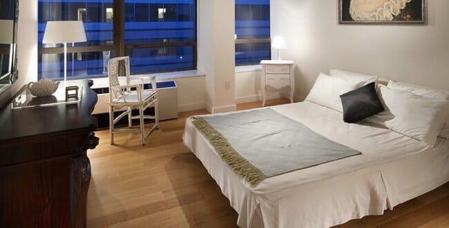93 Wall St in New York, NY - Building Photo - Building Photo