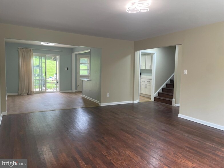 13409 Doncaster Ln, Unit G in Silver Spring, MD - Building Photo