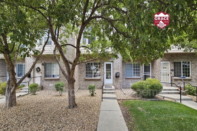 property at 3033 W 107th Pl