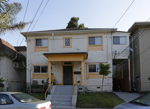 546 Merrimac St in Oakland, CA - Building Photo - Building Photo