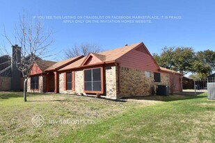 2217 Merrimac Ln in Lancaster, TX - Building Photo