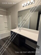 11616 Jude Way in Yukon, OK - Building Photo - Building Photo