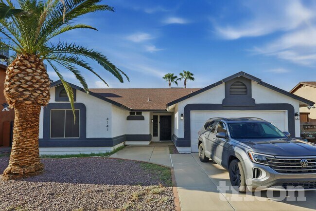 property at 4141 W Fallen Leaf Ln