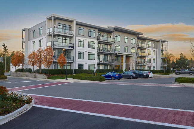 North Point Apartments in Nanaimo, BC - Building Photo - Building Photo