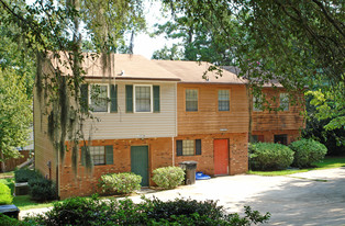 2800 Donovan Ct Apartments