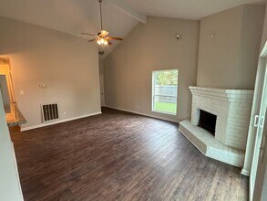 6534 Lodgepole Rd in Houston, TX - Building Photo - Building Photo