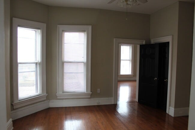 57 Smith Pl in Columbus, OH - Building Photo - Building Photo