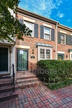 1121 Portner Rd in Alexandria, VA - Building Photo - Building Photo