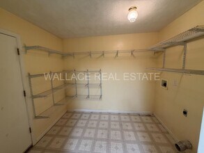 4906 Stewart Ridge Rd in Knoxville, TN - Building Photo - Building Photo