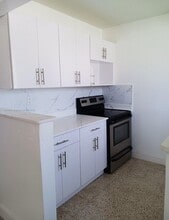 380 Tamiami Canal Rd in Miami, FL - Building Photo - Building Photo