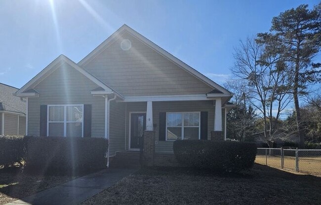 property at 716 Hillcrest Ave