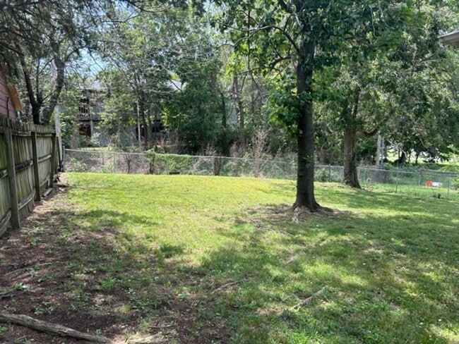 1502 E 5th St in Joplin, MO - Building Photo - Building Photo