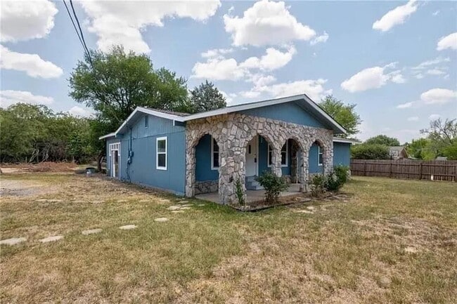 property at 157 S Ridge Dr