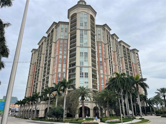 property at 550 Okeechobee Blvd