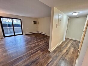 70 Charles River Rd in Waltham, MA - Building Photo - Building Photo