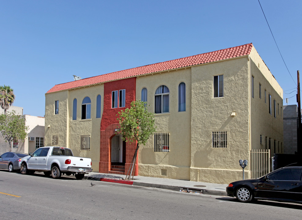 Zoe Classics in Huntington Park, CA - Foto de edificio