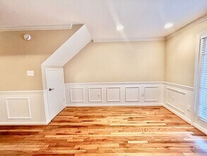 4515 MacArthur Blvd NW-Unit -A in Washington, DC - Building Photo - Building Photo