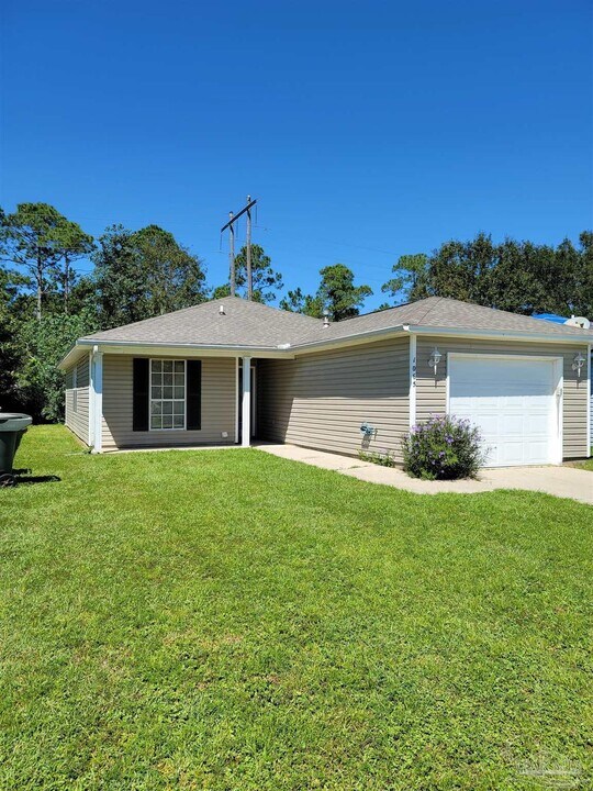 1065 Antigua Cir in Pensacola, FL - Building Photo