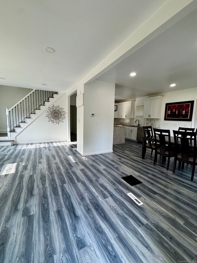 29 Bellevue St in Waterbury, CT - Building Photo - Building Photo