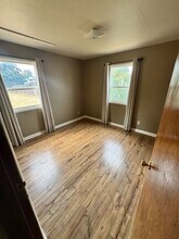 1060-1062 E Santiam St in Stayton, OR - Building Photo - Building Photo