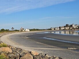 155R Nahant Rd, Unit 2 in Nahant, MA - Building Photo